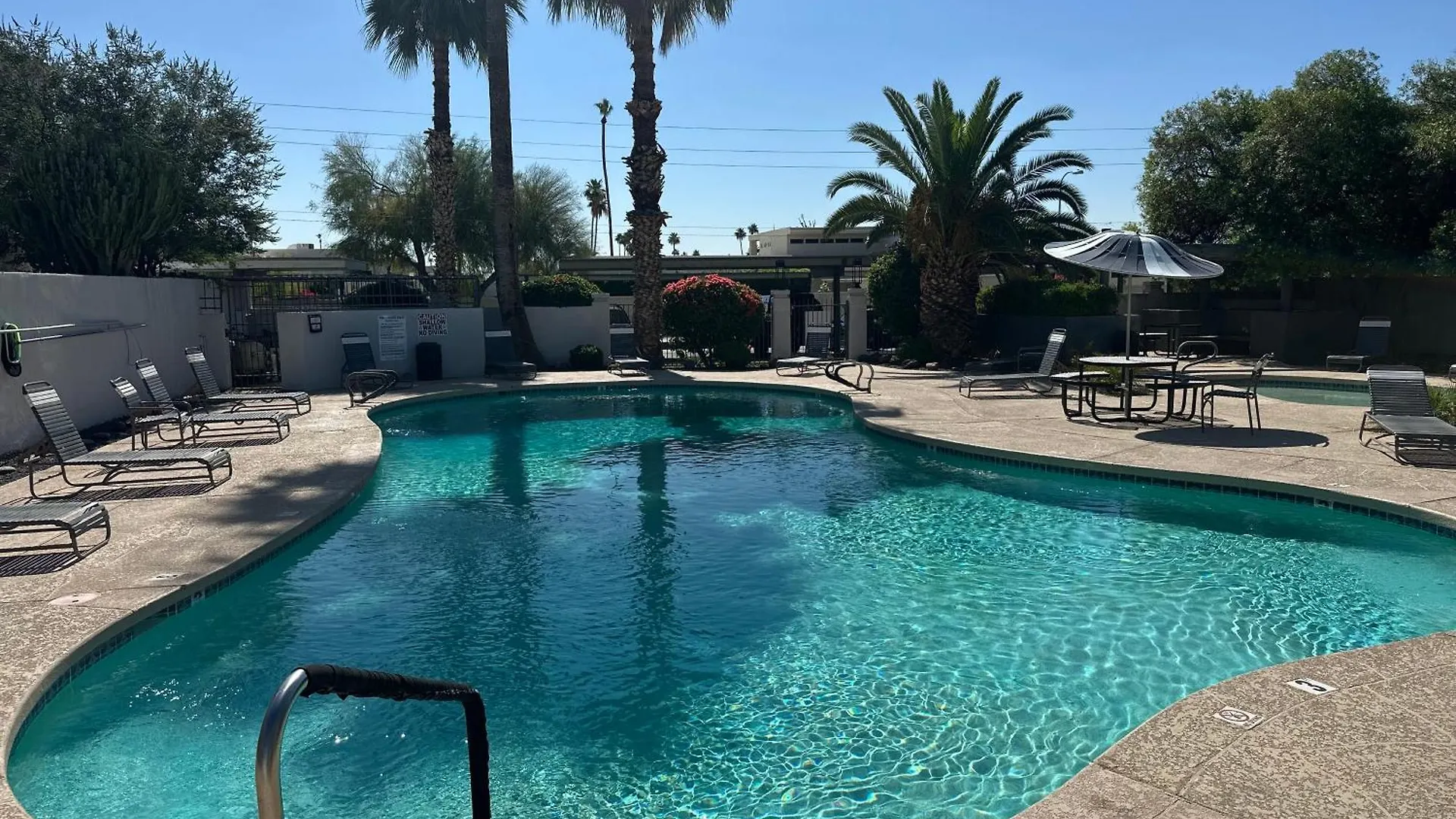 Western Themed Old Town Scottsdale Condo With King Bed And Community Pool Apartamento